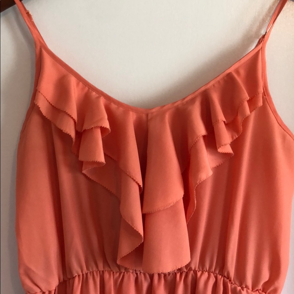 Dress With Front Ruffle And Pockets! - Picture 2 of 5
